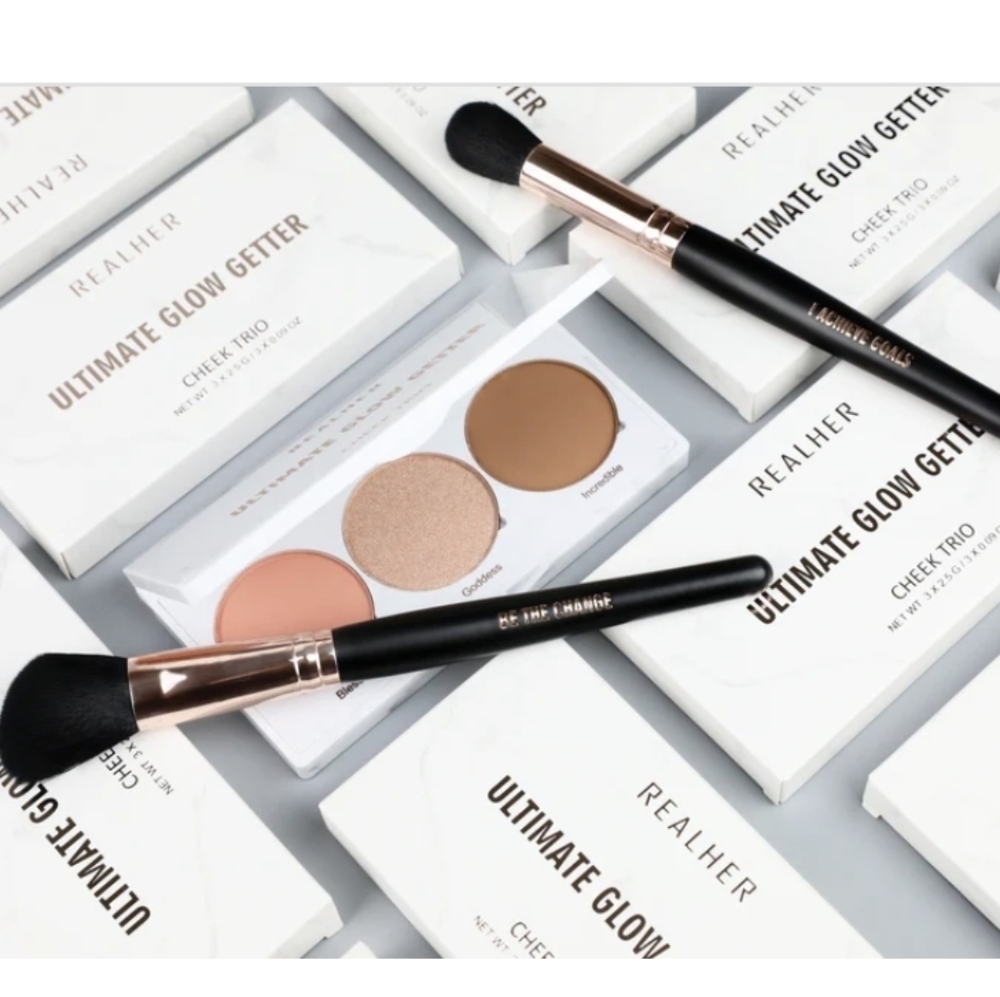 NIB RealHer Ultimate Glow Getter Cheek Trio